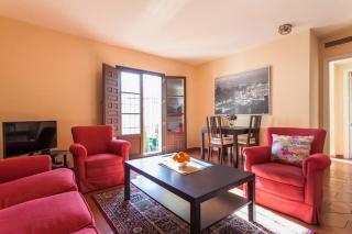 Apartamentos RG Conde de Ibarra con GARAJE - Sevilla - 0