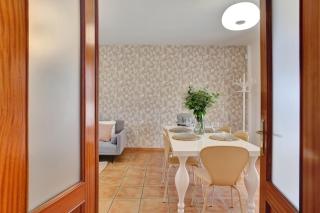 Golden Dunes Comfy and Cozy - 3