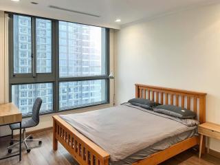 Zeus Living - Luxury Apartment in Landmark - Ho Chi Minh - 6