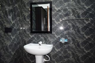 SSS HOTEL - Trincomalee - 7
