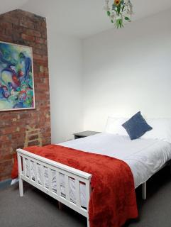 The Mount, 4 Bed in Leeds - Killingbeck - 5