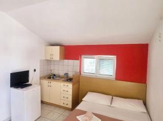 Colorful Family Apartments in Vodice - 3