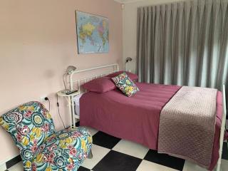 1 bedroom studio with 2 E-bikes for use - Napier - 6
