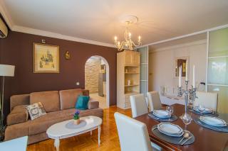 Flexible SelfCheckIns 91 - Zagreb - Parking - Loggia - 2 Bedrooms - 0