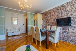 Flexible SelfCheckIns 91 - Zagreb - Parking - Loggia - 2 Bedrooms - 0