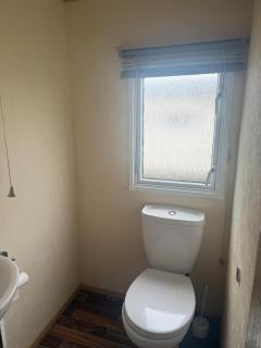 6 Bed Static Carvan Seawick Holiday Park - 8