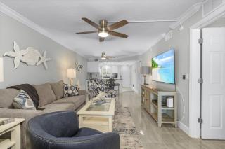 Seaside 108- Oceanview 2BR 2BA Condo with Pool, Steps to Beach condo - Fort Myers Beach - 1