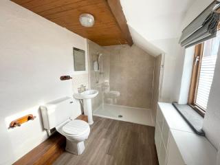 The Longhouse at Pencwm Escapes - 3