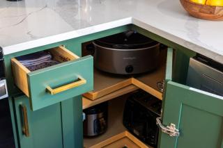 Chic Home with Large Private Yard! Hot Tub, Close To Downtown - 5