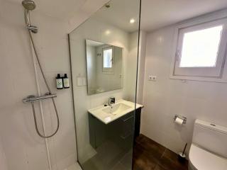 Spacious 1 bedroom home in Bonanova - 2