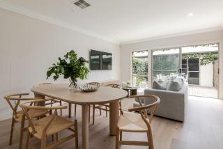 Adelaide Oval Townhouse - Walk to the AFL & CBD - - 0