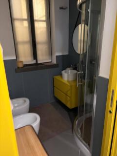 Charming Milano Apartment with 2-Way Air Con BBQ - Milan - 7