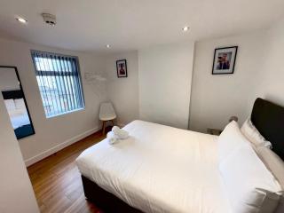 Beach House By Sasco - Blackpool - 2