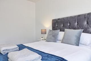 3 Bed, Sleeps 6, Wifi, Free Private Parking - - 7