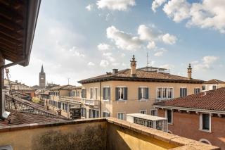 Verona Romantic Apartment with Breathtaking Views! - Verona - 9