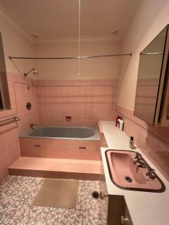 34 Room - Epping - 1
