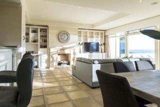 Beach Bliss - Ocean Views - Private Beach Access - Grange - 7