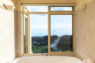 Beach Bliss - Ocean Views - Private Beach Access - Grange - 3