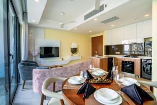 Sky View Apartment - 1