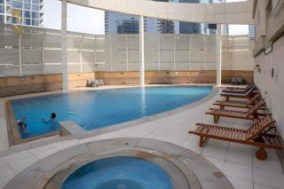 Relaxing 1BR Haven - Pool, Gym & Smart TV Near Mangrove National Park - 4