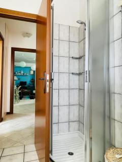 Three-room apartment with penthouse in Cecina - 4