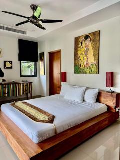 Stunning 2-Bedroom Pool Villa - Ban Thalat Choeng Thale - 4