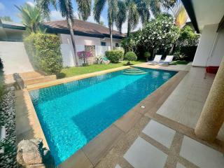 Stunning 2-Bedroom Pool Villa - Ban Thalat Choeng Thale - 0