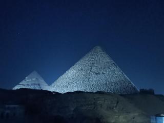 Queen Cloepatra Sami pyramids inn positive energy - Il Cairo - 7
