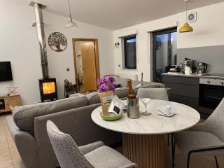 Orchard Hideaway - Kelso - 4