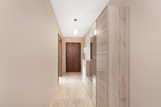 Cozy Corner: apartment with WiFi and Private Balcony - 2