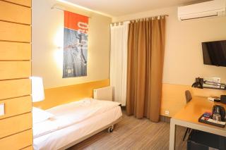 Hotel Restauracja Tenis Kortowo - Poznań - 8