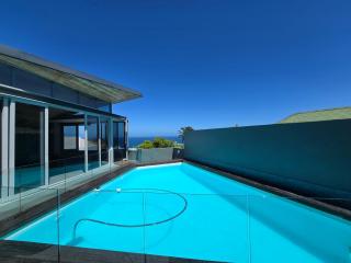 A symphony of glass, sea & skies - Kapstadt - 5