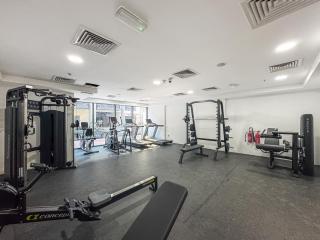 Vibrant Studio with Gym Access - 6