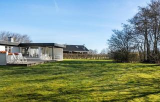 Nice Home In Vinderup With Wifi - 1