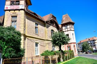 White House & Jacuzzi - Sibiu - 9