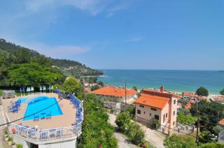 Hotel Emerald and Suites - Chrysi Ammoudia - 8