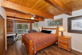 Peak Adventures Beautiful 4 BR with Hot Tub - Big Bear Lake - 5