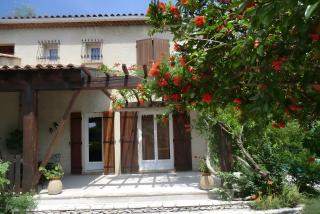 Lou Brès En Provence Près D'Avignon - 4