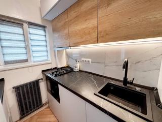 Camden Flat Walk In Shower, Smart Tv, Queen Bed - Cluj-Napoca - 4