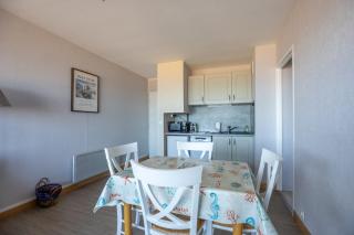 Les Marinas front of the beach - 4