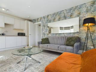 5 Beds - Contractors - Kemptown - Sleeps 7 - Brighton & Hove - 6