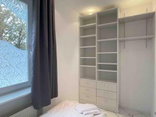 R111 Große Moderne Monteurwohnung Übergangswohnung - 1