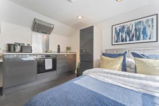 Chic City Loft - Central - Contractors - 1 Bed - Nottingham - 5
