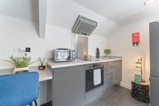 Chic City Loft - Central - Contractors - 1 Bed - Nottingham - 2