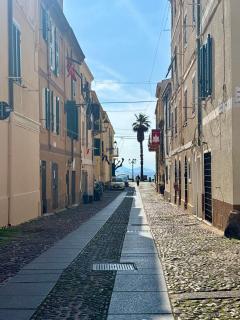 Nura's - Guesthouse Maiorca - Alghero - 9