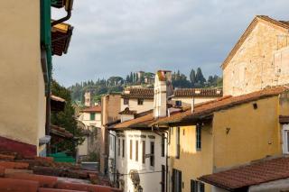 Charming Portion of Property in Oltrarno Area - Florence - 9