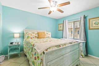 2BR Condo w Pool Beach Access and Walk to Hangout - Gulf Shores - 8