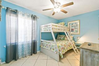 2BR Condo w Pool Beach Access and Walk to Hangout - Gulf Shores - 3