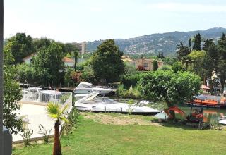 Appartement 4 en duplex - LES SUITES DE ROBINSON - Résidence avec piscine en bord de Siagne, à Mandelieu-La-Napoule - Mandelieu La Napoule - 2