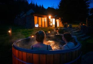 Self Contained Yurt - Barbadoes - Tintern - 9